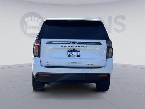 2021 Chevrolet Suburban RST
