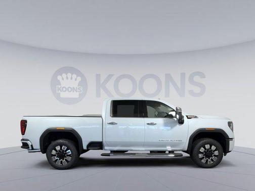 Glacier White Tricoat 2026 GMC Sierra 2500 Denali