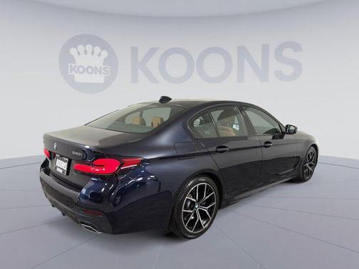 Carbon Black Metallic 2023 BMW 540 i xDrive