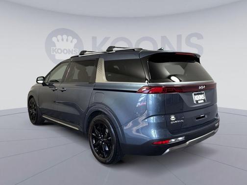 Astra Blue 2024 Kia Carnival SX Prestige