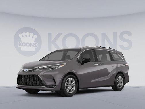 2023 Toyota Sienna XSE 7 Passenger