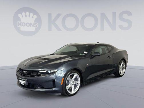 2022 Chevrolet Camaro RWD Coupe LT1