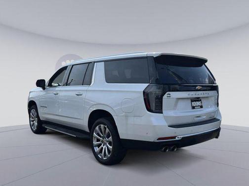 2025 Chevrolet Suburban Premier
