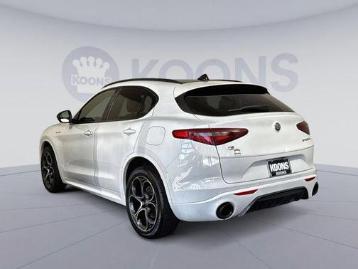 2022 Alfa Romeo Stelvio Ti