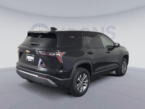 Mosaic Black Metallic 2026 Chevrolet Equinox 1LT