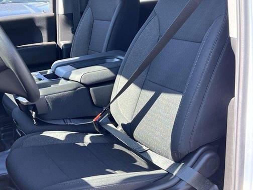 2025 GMC Sierra 2500 Base