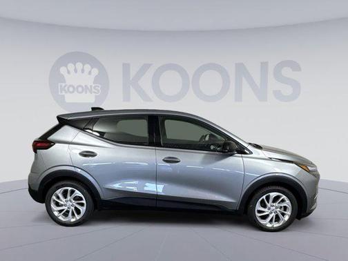 Sterling Gray Metallic 2027 Chevrolet Bolt LT FWD