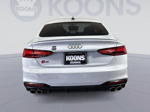 2022 Audi S5 Premium Plus TFSI quattro Tiptronic