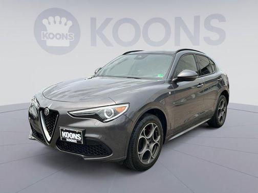 2022 Alfa Romeo Stelvio Ti