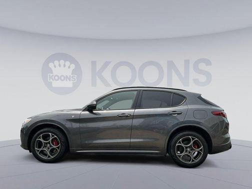 2022 Alfa Romeo Stelvio Ti