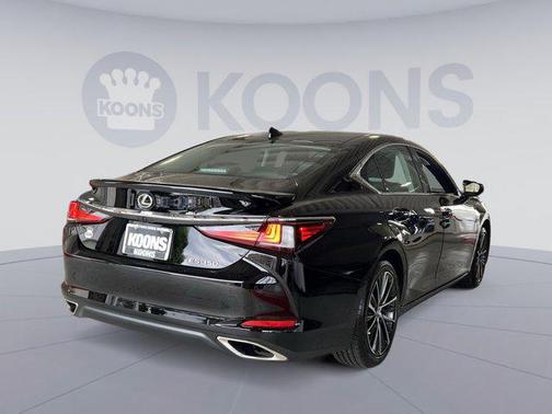2024 Lexus ES 350 Base
