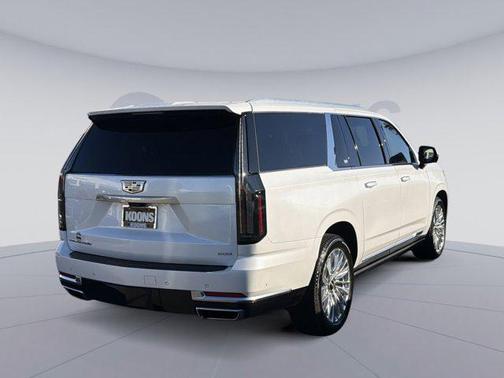 2025 Cadillac Escalade ESV Premium Luxury