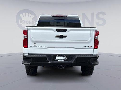 2025 Chevrolet Silverado 1500 ZR2