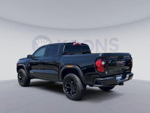 2023 GMC Canyon Base