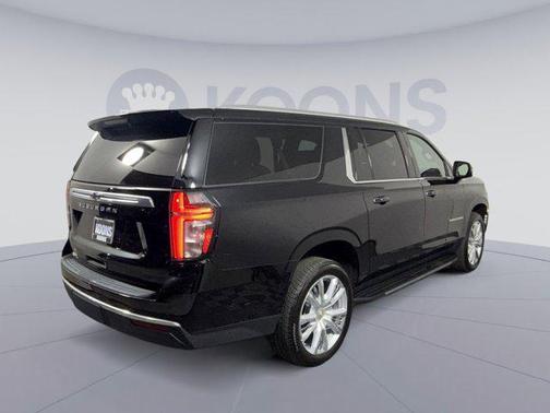 2023 Chevrolet Suburban 4WD High Country