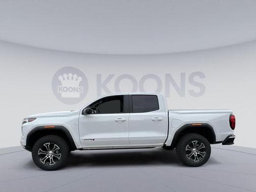 2025 GMC Canyon Base