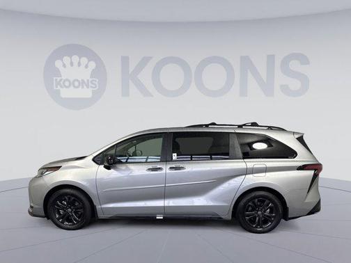 2025 Toyota Sienna XSE 7 Passenger