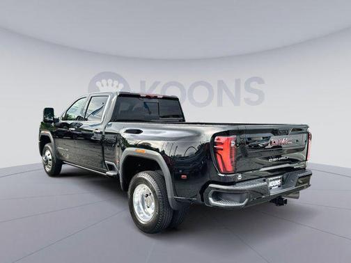 2025 GMC Sierra 3500 Denali