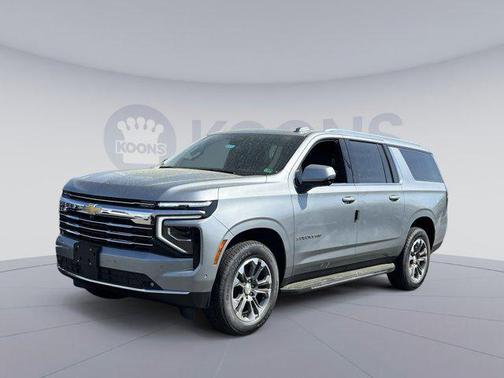 2025 Chevrolet Suburban LT