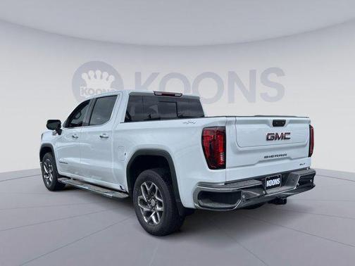 2025 GMC Sierra 1500 SLT
