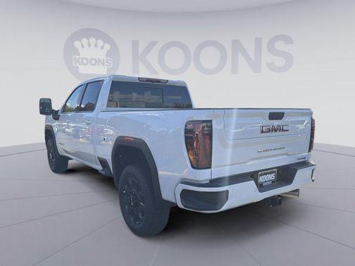 2026 GMC Sierra 2500 AT4
