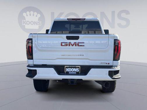 2026 GMC Sierra 2500 AT4