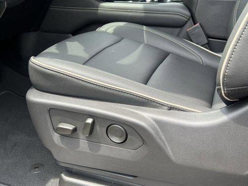 2025 GMC Yukon 4WD Elevation