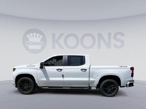 2025 Chevrolet Silverado 1500 Custom