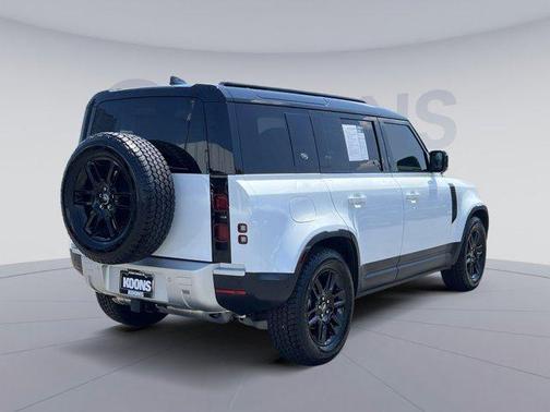 2024 Land Rover Defender 110 P300