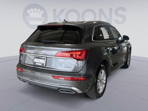 2022 Audi Q5 45 S line Premium