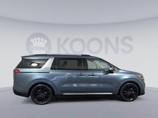 Astra Blue 2023 Kia Carnival SX Prestige