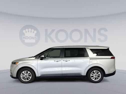 Silky Silver 2023 Kia Carnival LX