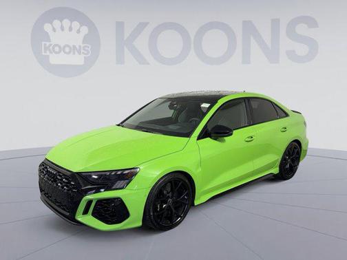 Kyalami Green 2022 Audi RS 3 TFSI quattro S tronic