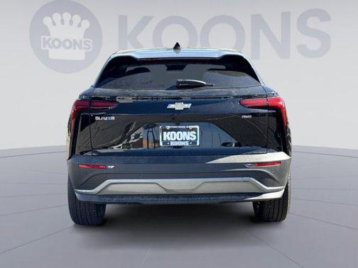 2025 Chevrolet Blazer EV eAWD LT