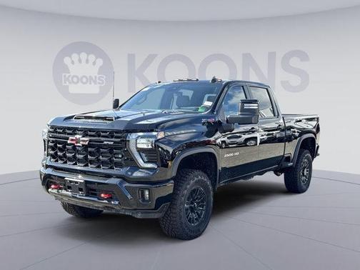 2025 Chevrolet Silverado 2500 4WD Crew Cab Standard Bed ZR2