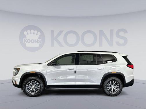 2026 GMC Acadia AWD AT4