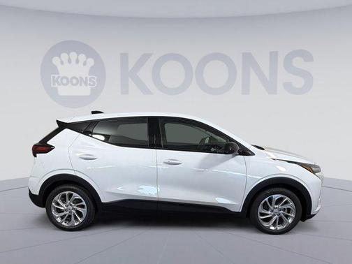 Summit White 2027 Chevrolet Bolt LT FWD