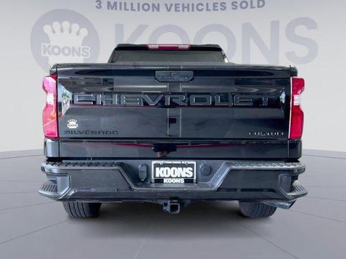 2021 Chevrolet Silverado 1500 Custom