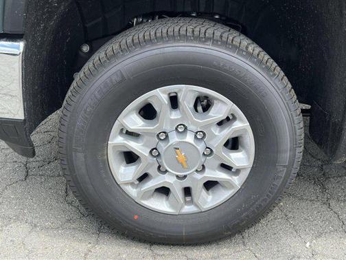 2025 Chevrolet Silverado 3500 LTZ