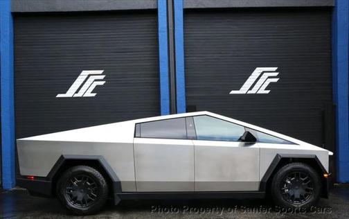 2024 Tesla Cybertruck All-Wheel Drive