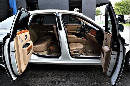 2010 Rolls-Royce Ghost 4dr Sedan