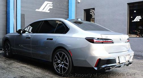 2023 BMW 760 i xDrive