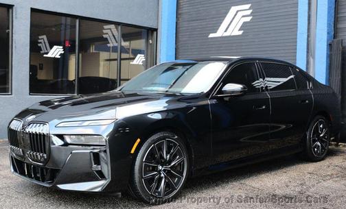 2023 BMW 740 i