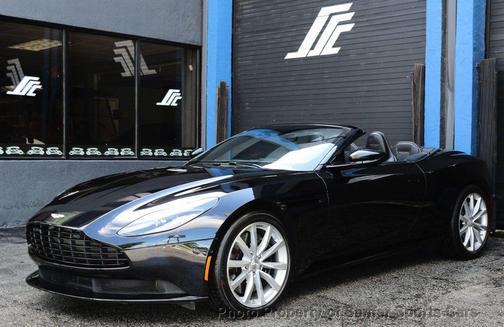 2019 Aston Martin DB11 Volante