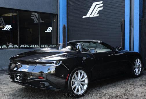 2019 Aston Martin DB11 Volante