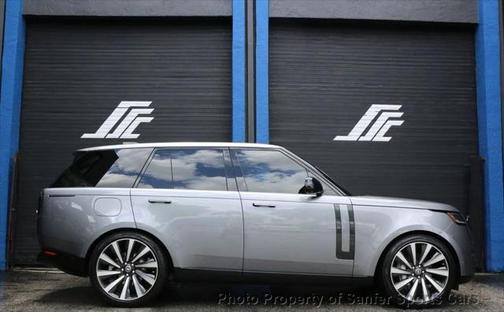2023 Land Rover Range Rover P400 SE