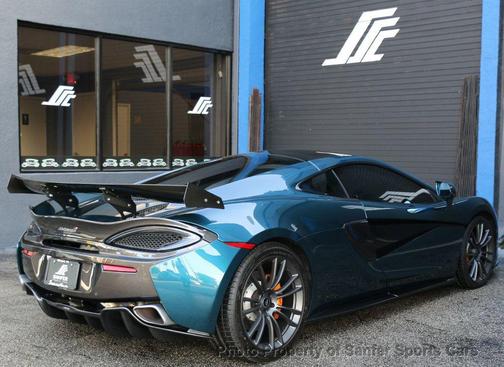 2017 McLaren 570GT Base