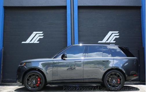 2023 Land Rover Range Rover P530 SE