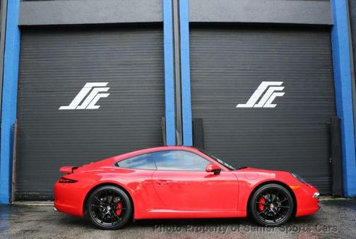 2015 Porsche 911 Carrera
