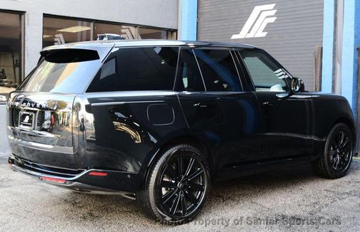 2025 Land Rover Range Rover P400 SE